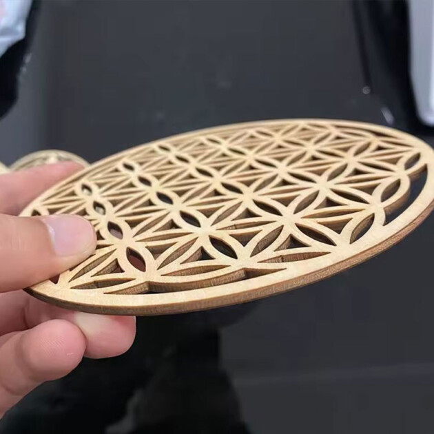 Plaque Fleur de Vie en Bois – Dynamisation & Harmonie Énergétique